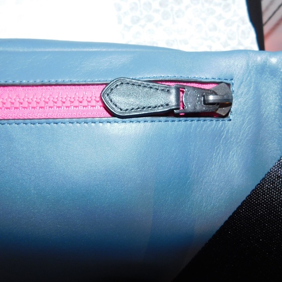 NWT COACH MEN/UNISEX TRACK BELT BAG COLORBLOCK SIG W/ COACH CHARCOAL/DENIM C8129 - Picture 6 of 11